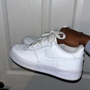 COPY - air force 1’s white